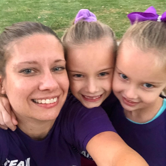 Meet your Posher, Kristy - Picture 1 of 3